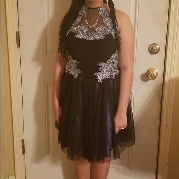 Blondie nites dress - Picture 4 of 4